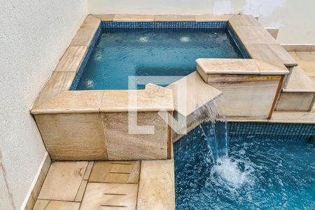 Casa à venda com 340m², 5 quartos e 3 vagasPiscina