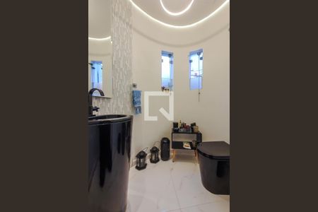 Casa à venda com 340m², 5 quartos e 3 vagasLavabo