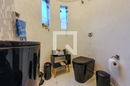 Casa à venda com 340m², 5 quartos e 3 vagasLavabo