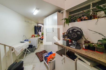 Casa à venda com 340m², 5 quartos e 3 vagasÁrea de Serviço