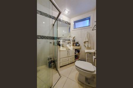 Casa à venda com 340m², 5 quartos e 3 vagasQuarto 3 Suite Banheiro