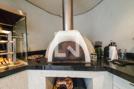 Casa à venda com 340m², 5 quartos e 3 vagasChurrasqueira