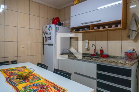 Casa de condomínio à venda com 104m², 2 quartos e 1 vagaCozinha