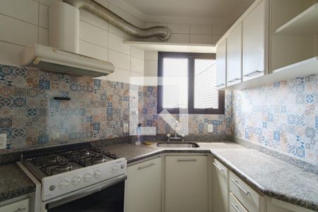 Apartamento à venda com 110m², 3 quartos e 3 vagasCozinha