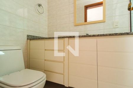 Apartamento à venda com 110m², 3 quartos e 3 vagasSuíte - Banheiro