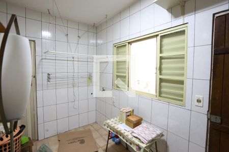 Casa à venda com 109m², 2 quartos e 1 vagaÁrea de Serviço