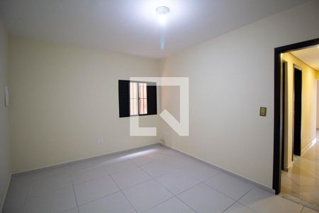 Quarto 1 de casa para alugar com 2 quartos, 40m² em Limoeiro, São Paulo