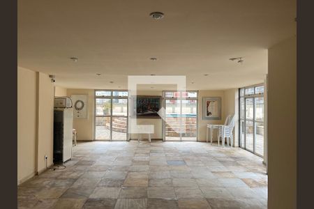 Apartamento à venda com 75m², 2 quartos e 2 vagas Apartamento à venda com 75m², 2 quartos e 2 vagasÁrea comum - Salão de festas