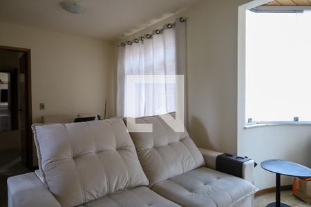 Sala de apartamento à venda com 2 quartos, 75m² em Vila Paris, Belo Horizonte