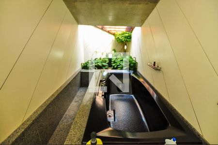 Casa à venda com 550m², 4 quartos e 4 vagasBanheiro da Suíte 3