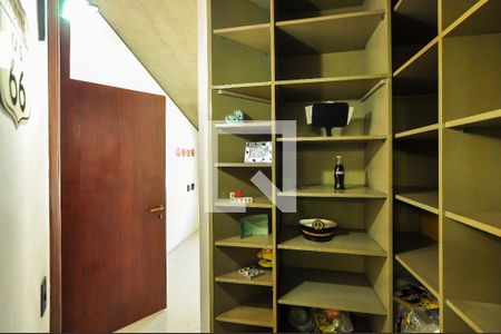 Casa à venda com 550m², 4 quartos e 4 vagasCloset da suíte 2