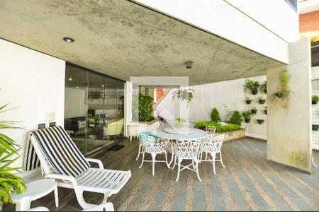 Casa à venda com 550m², 4 quartos e 4 vagasVaranda