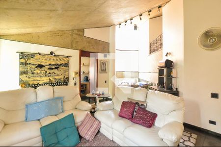 Casa à venda com 550m², 4 quartos e 4 vagasSala Íntima