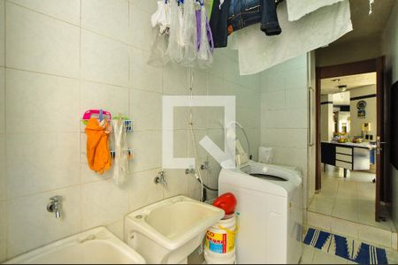 Casa à venda com 550m², 4 quartos e 4 vagasÁrea de Serviço