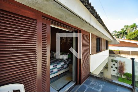 Casa à venda com 550m², 4 quartos e 4 vagasVaranda da Suíte 3