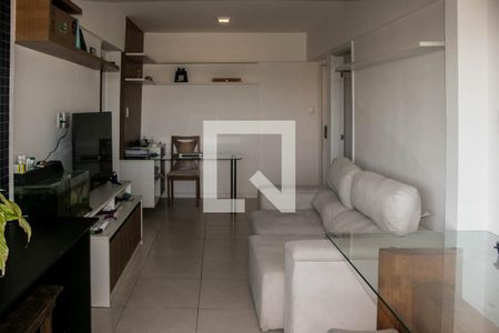 Sala de apartamento para alugar com 2 quartos, 65m² em Patamares, Salvador