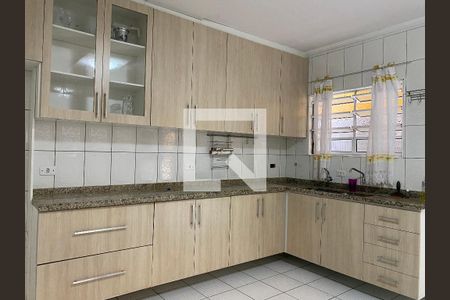 Casa para alugar com 190m², 3 quartos e 2 vagas Casa para alugar com 190m², 3 quartos e 2 vagasCozinha