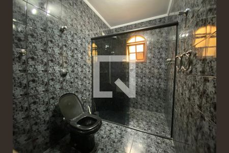 Casa para alugar com 190m², 3 quartos e 2 vagas Casa para alugar com 190m², 3 quartos e 2 vagasBanheiro da Suíte 2