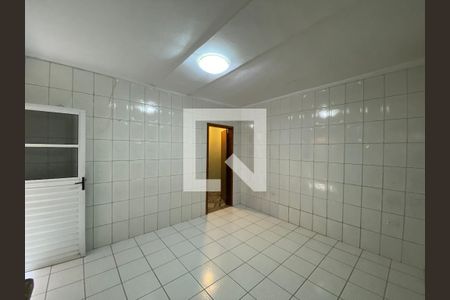 Casa para alugar com 190m², 3 quartos e 2 vagas Casa para alugar com 190m², 3 quartos e 2 vagasCozinha