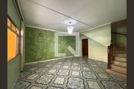 Sala de casa para alugar com 3 quartos, 190m² em Brasilândia, São Paulo