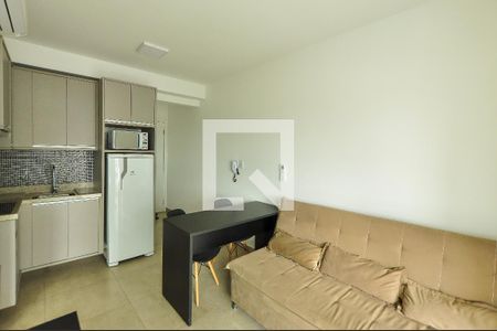 Sala de apartamento para alugar com 1 quarto, 37m² em Pinheiros, São Paulo