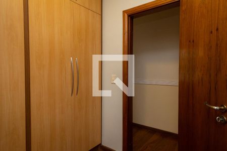 Apartamento à venda com 120m², 3 quartos e 2 vagasQuarto de Serviço