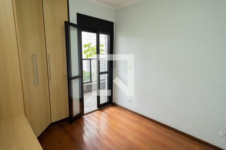 Apartamento à venda com 120m², 3 quartos e 2 vagasQuarto 2