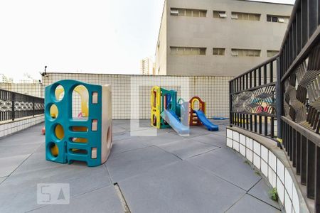 Apartamento à venda com 120m², 3 quartos e 2 vagasÁrea comum - Playground