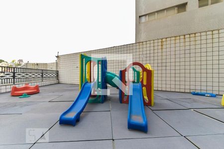 Apartamento à venda com 120m², 3 quartos e 2 vagasÁrea comum - Playground