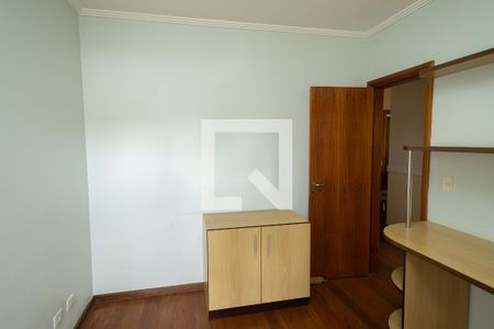 Apartamento à venda com 120m², 3 quartos e 2 vagasQuarto 2