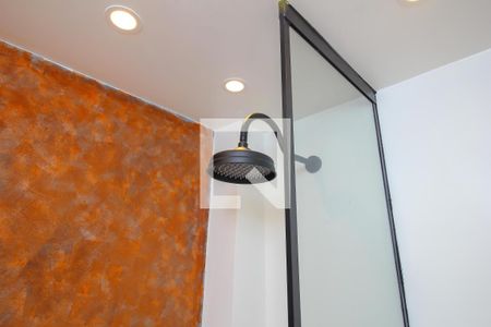 Chuveiro de kitnet/studio para alugar com 1 quarto, 15m² em Centro, Rio de Janeiro