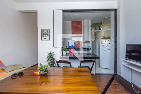 Sala de apartamento à venda com 2 quartos, 75m² em Centro, Belo Horizonte