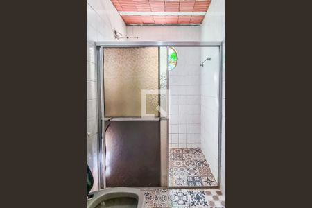 Banheiro de casa para alugar com 1 quarto, 90m² em Europa, Belo Horizonte