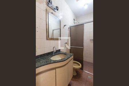 Casa à venda com 300m², 4 quartos e 6 vagasBanheiro