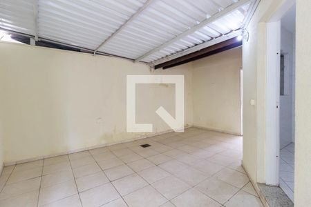 Casa à venda com 300m², 4 quartos e 6 vagasQuintal