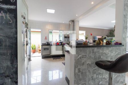 Casa à venda com 300m², 3 quartos e 5 vagasCozinha