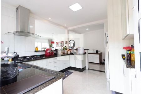 Casa à venda com 300m², 3 quartos e 5 vagasCozinha