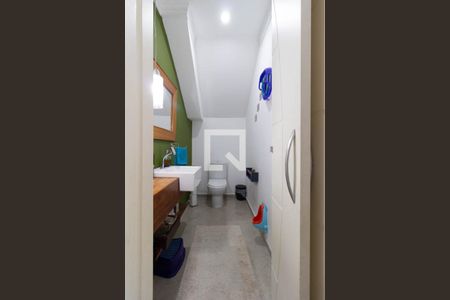 Lavabo de casa à venda com 3 quartos, 300m² em Vila Isolina Mazzei, São Paulo
