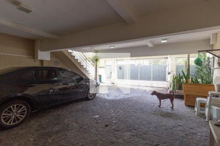 Casa à venda com 300m², 3 quartos e 5 vagasGaragem