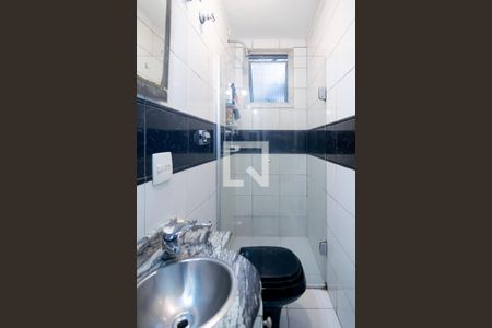 Apartamento para alugar com 70m², 3 quartos e 1 vaga Apartamento para alugar com 70m², 3 quartos e 1 vagaBanheiro da Suíte