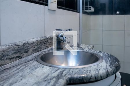 Apartamento para alugar com 70m², 3 quartos e 1 vaga Apartamento para alugar com 70m², 3 quartos e 1 vagaBanheiro da Suíte