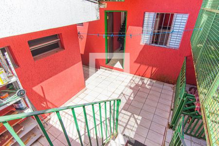 Casa à venda com 172m², 3 quartos e 2 vagasEscada