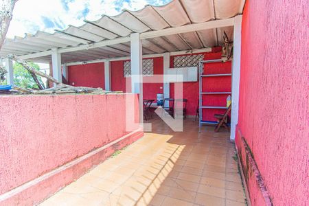 Casa à venda com 172m², 3 quartos e 2 vagasCobertura