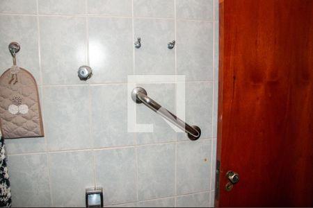 Casa à venda com 219m², 4 quartos e 3 vagas Casa à venda com 219m², 4 quartos e 3 vagasBanheiro