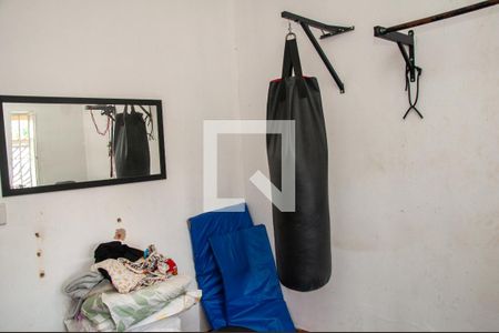 Casa à venda com 219m², 4 quartos e 3 vagas Casa à venda com 219m², 4 quartos e 3 vagasQuarto 3