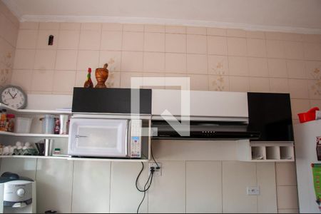 Casa à venda com 219m², 4 quartos e 3 vagas Casa à venda com 219m², 4 quartos e 3 vagasCozinha