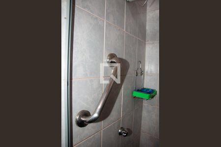 Casa à venda com 219m², 4 quartos e 3 vagas Casa à venda com 219m², 4 quartos e 3 vagasBanheiro