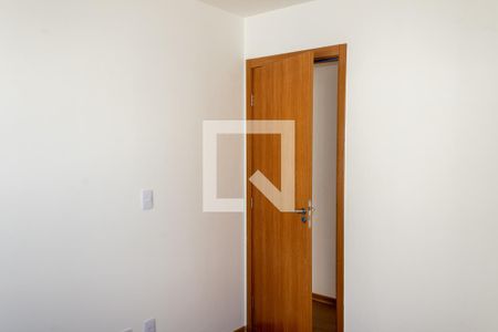 Quarto 1 de apartamento para alugar com 2 quartos, 50m² em Campo Grande, Rio de Janeiro