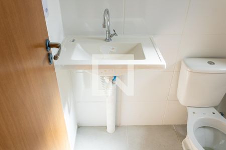 Apartamento para alugar com 50m², 2 quartos e 1 vaga Apartamento para alugar com 50m², 2 quartos e 1 vagaBanheiro