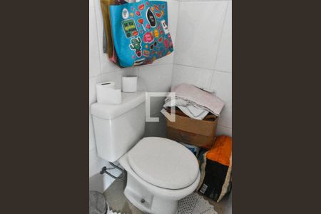 Apartamento à venda com 116m², 3 quartos e 2 vagas Apartamento à venda com 116m², 3 quartos e 2 vagasBanheiro de serviço